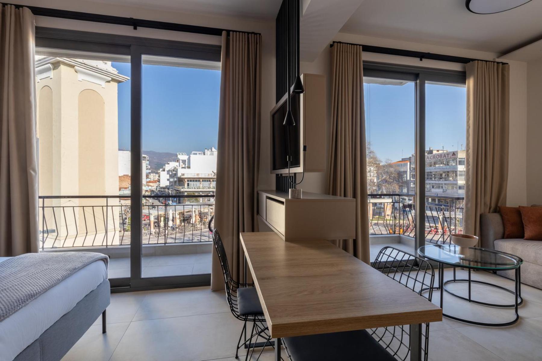 Clock Central Stay Xanthi Room photo
