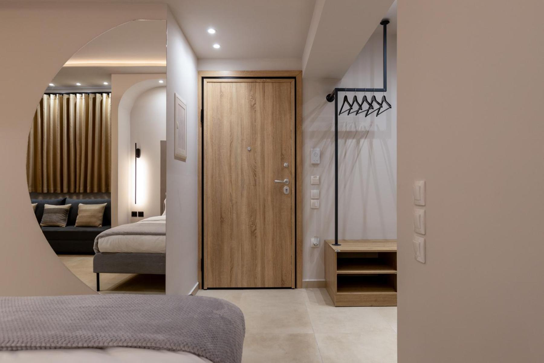 Clock Central Stay Xanthi Room photo